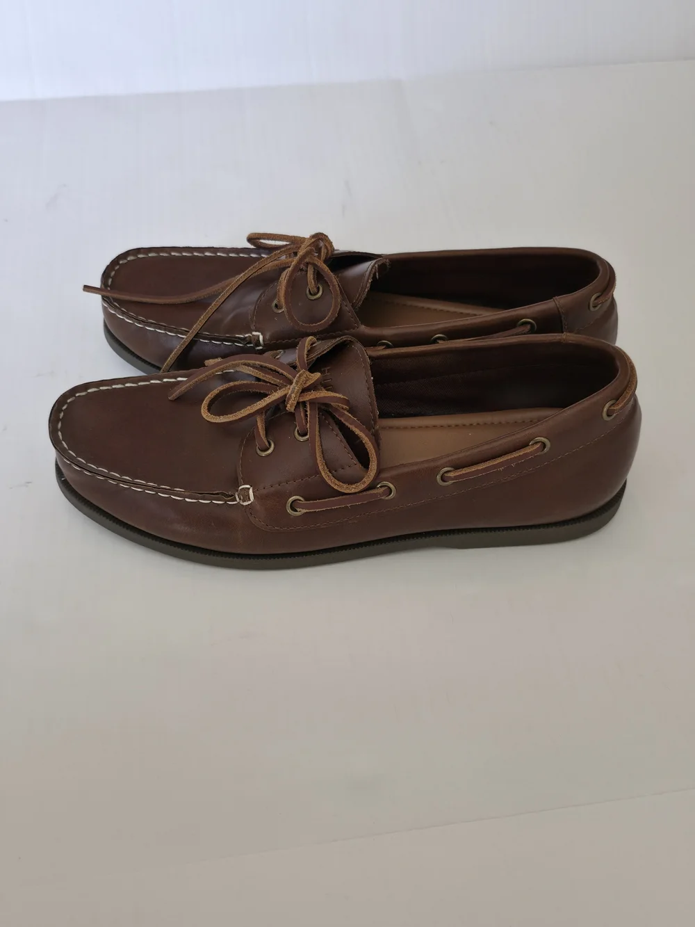 Tommy Hilfiger Brown Boat Shoes Nautical 2-eyelet Moccasin Costal Preppy Casual